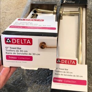 Delta 12” Towel Bar in Champagne Bronze Finish